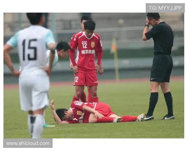 职业联赛对球队违规招募的监管力度